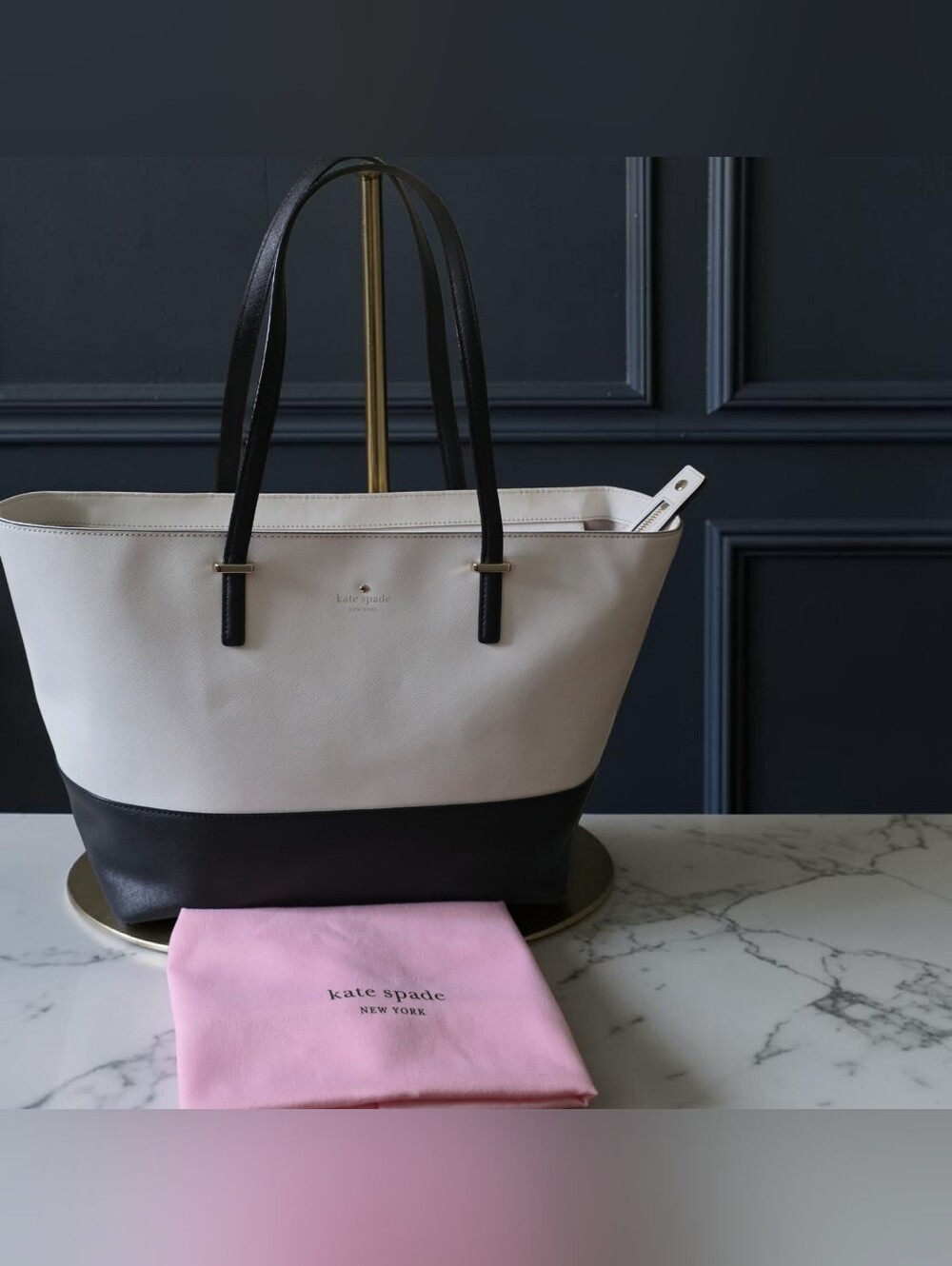 Kate Spade Large white and black Saffiano leather tote